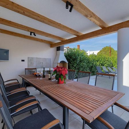 Villa Nimi Πούλα Εξωτερικό φωτογραφία
